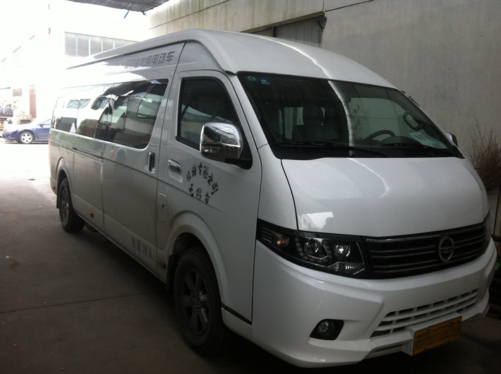 純電動(dòng)車17座
